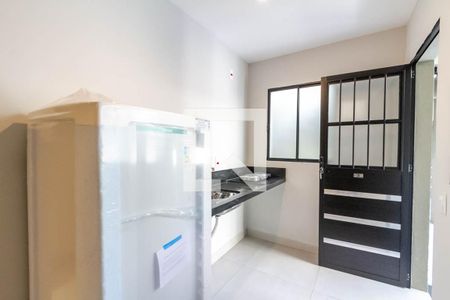 Cozinha de kitnet/studio para alugar com 1 quarto, 20m² em Vila Marlene, São Bernardo do Campo