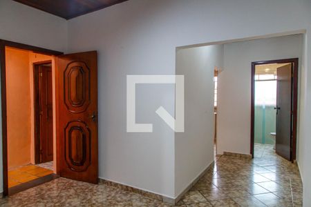 Casa à venda com 100m², 3 quartos e 2 vagasSala