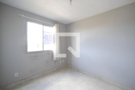 Quarto 1 de apartamento para alugar com 2 quartos, 55m² em Pinheirinho, Curitiba