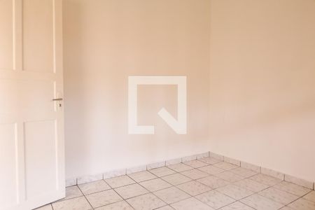 Quarto 1 de casa para alugar com 2 quartos, 100m² em Jardim Santo Alberto, Santo André