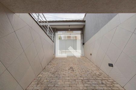 Casa para alugar com 300m², 3 quartos e 6 vagas Casa para alugar com 300m², 3 quartos e 6 vagasGaragem