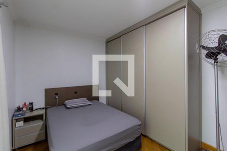 Suíte 1 de casa para alugar com 3 quartos, 300m² em Vila Marieta, São Paulo