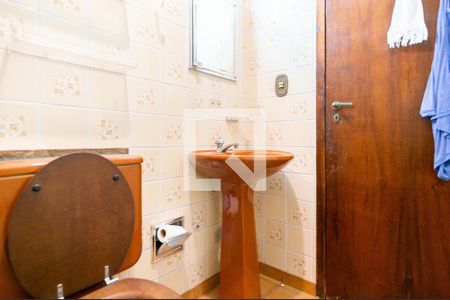 Banheiro de casa à venda com 3 quartos, 200m² em São Domingos, São Paulo