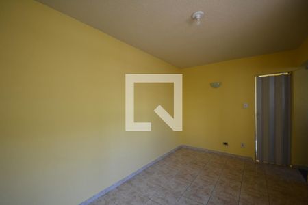 Sala de apartamento para alugar com 1 quarto, 45m² em Irajá, Rio de Janeiro