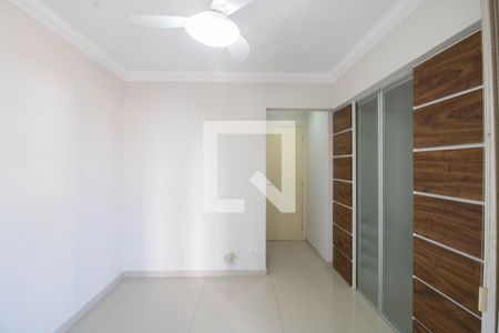 Suíte  de apartamento para alugar com 3 quartos, 90m² em Vila Lanzara, Guarulhos