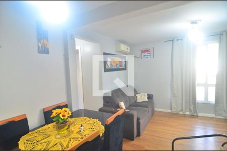Sala de apartamento para alugar com 2 quartos, 55m² em Mato Grande, Canoas