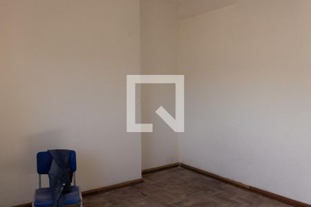 Quarto 1 de casa para alugar com 2 quartos, 80m² em Maria Helena, Belo Horizonte