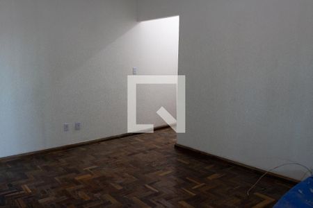 Sala de casa para alugar com 2 quartos, 80m² em Maria Helena, Belo Horizonte