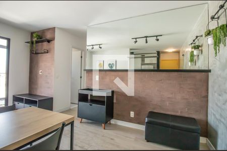 Sala  de apartamento para alugar com 2 quartos, 55m² em Vila Santa Catarina, São Paulo