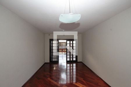 Sala de casa à venda com 3 quartos, 260m² em Jardim Tietê, São Paulo