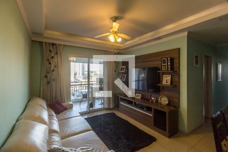 Sala de TV de apartamento à venda com 3 quartos, 105m² em Jardim Tupanci, Barueri