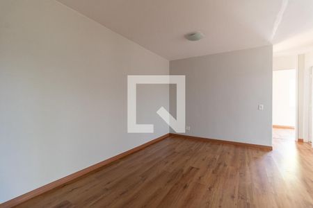 Sala de apartamento à venda com 2 quartos, 62m² em Jardim Santa Emília, São Paulo