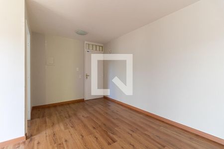 Sala de apartamento à venda com 2 quartos, 62m² em Jardim Santa Emília, São Paulo