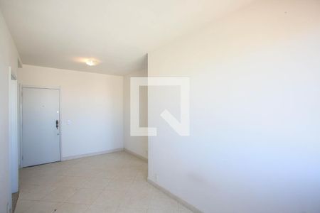 Sala de apartamento à venda com 2 quartos, 45m² em Pechincha, Rio de Janeiro