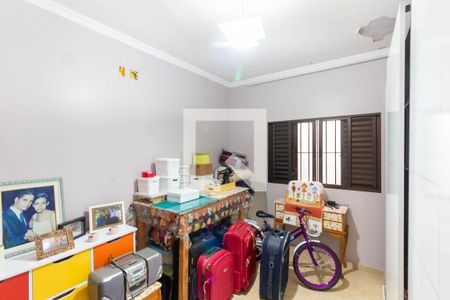 Quarto 3 de casa à venda com 3 quartos, 260m² em Vila Ré, São Paulo