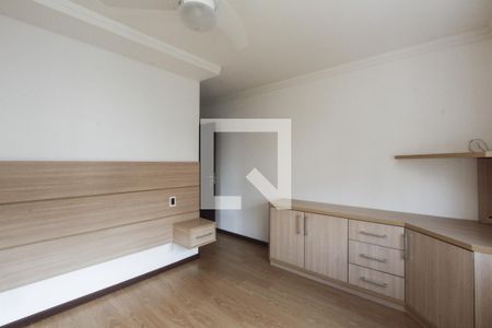 Suite  de apartamento para alugar com 2 quartos, 74m² em Auxiliadora, Porto Alegre