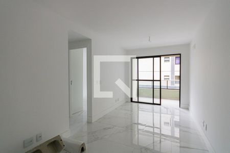 Sala de apartamento para alugar com 1 quarto, 40m² em Freguesia de Jacarepaguá, Rio de Janeiro