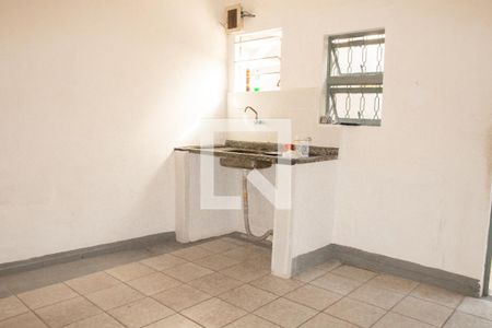 Cozinha de kitnet/studio para alugar com 1 quarto, 40m² em Vila Nova Mazzei, São Paulo