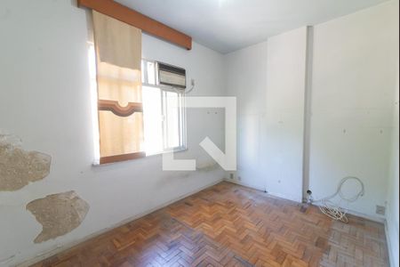 Quarto 1 de apartamento à venda com 2 quartos, 80m² em Grajau, Rio de Janeiro