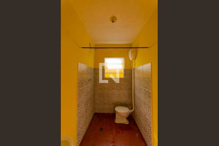 Banheiro de casa para alugar com 2 quartos, 100m² em Parque Císper, São Paulo