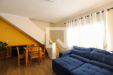 Sala de casa de condomínio à venda com 2 quartos, 122m² em Vila Maria Luisa, São Paulo
