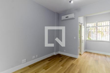 Sala de apartamento para alugar com 2 quartos, 65m² em Laranjeiras, Rio de Janeiro