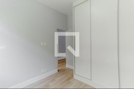 Quarto 1 de apartamento para alugar com 2 quartos, 65m² em Laranjeiras, Rio de Janeiro