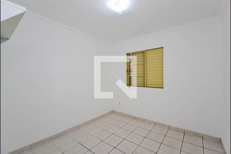 Quarto 2 de apartamento para alugar com 2 quartos, 48m² em Vila Nova Bonsucesso, Guarulhos