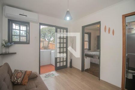 Sala de Estar de apartamento para alugar com 2 quartos, 74m² em São Geraldo, Porto Alegre