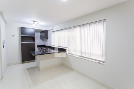 Sala de apartamento para alugar com 1 quarto, 40m² em Savassi, Belo Horizonte