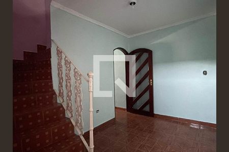 Hall de Entrada de casa para alugar com 5 quartos, 250m² em Cipava, Osasco