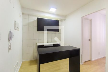 Sala/Cozinha de kitnet/studio para alugar com 1 quarto, 30m² em Vila Campanela, São Paulo