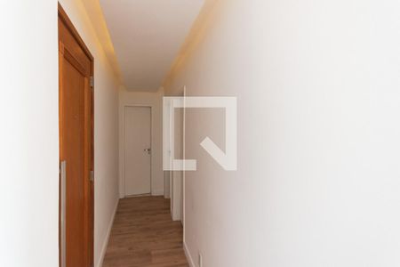 Corredor de apartamento para alugar com 2 quartos, 62m² em Vila Isabel, Rio de Janeiro