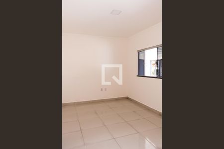 Sala  de casa para alugar com 3 quartos, 87m² em Vila Alvorada, Goiânia