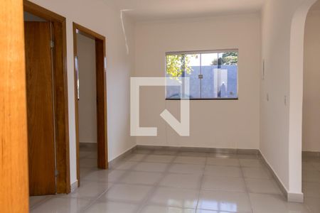 Sala de Jantar de casa para alugar com 3 quartos, 87m² em Vila Alvorada, Goiânia