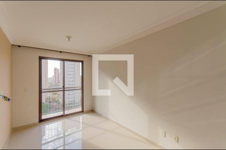Sala de apartamento à venda com 3 quartos, 56m² em Vila Araguaia, São Paulo
