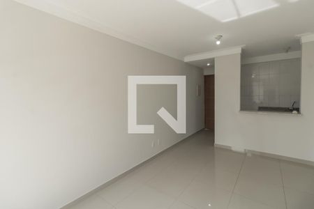 Sala de apartamento à venda com 3 quartos, 56m² em Vila Araguaia, São Paulo