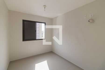 Quarto 1 de apartamento à venda com 3 quartos, 56m² em Vila Araguaia, São Paulo