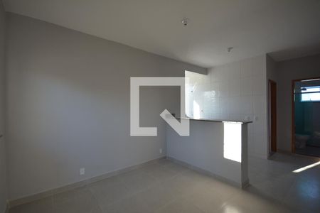 Sala de apartamento para alugar com 1 quarto, 40m² em Bento Ribeiro, Rio de Janeiro