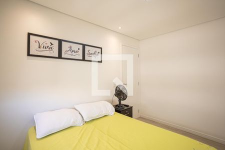 Quarto 1 de apartamento para alugar com 2 quartos, 50m² em Jardim Roberto, Osasco