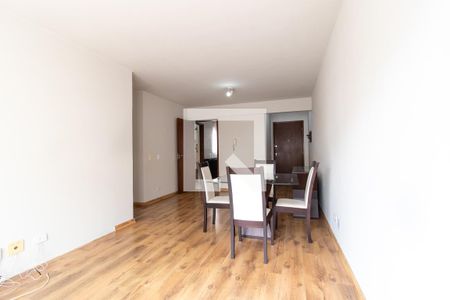 Sala de apartamento para alugar com 3 quartos, 85m² em Água Verde, Curitiba