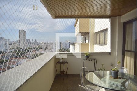 Varanda de apartamento à venda com 4 quartos, 300m² em Vila Alexandria, São Paulo