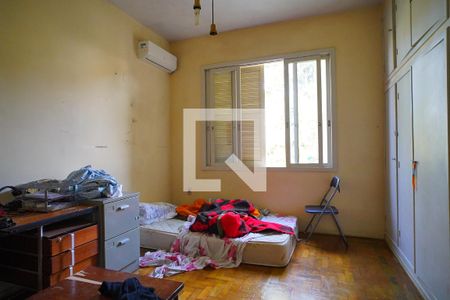 Quarto 1 de casa à venda com 5 quartos, 370m² em Três Figueiras, Porto Alegre