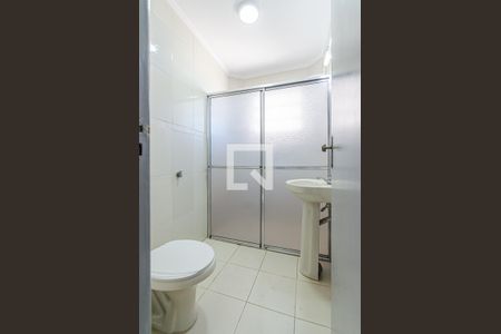 Banheiro de apartamento para alugar com 1 quarto, 35m² em Bela Vista, São Paulo