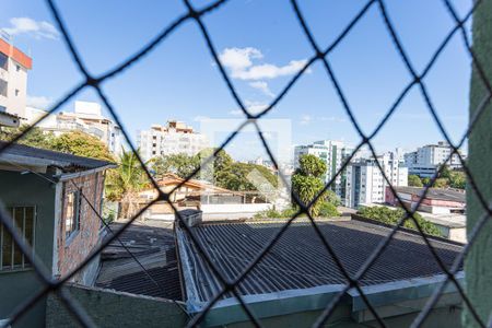 Vista da Sala de apartamento à venda com 3 quartos, 70m² em União, Belo Horizonte