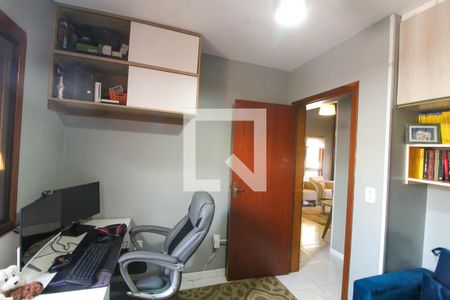 Escritório de casa à venda com 4 quartos, 147m² em São José, Canoas