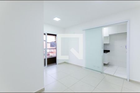 Sala de apartamento para alugar com 2 quartos, 60m² em Vila Cascatinha, São Vicente