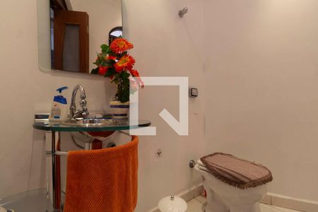 Lavabo de casa para alugar com 3 quartos, 210m² em Vila Mesquita, São Paulo
