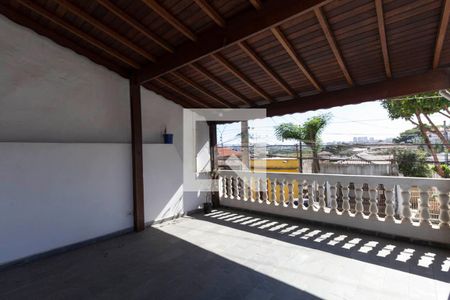 Varanda Sala de casa para alugar com 3 quartos, 210m² em Vila Mesquita, São Paulo