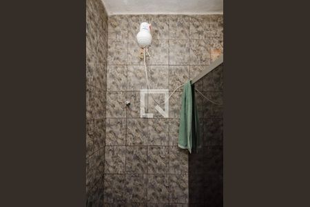 Casa à venda com 180m², 4 quartos e 2 vagas Casa à venda com 180m², 4 quartos e 2 vagasBanheiro Social